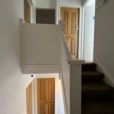 Lovely Budget Rooms In Camden - Kings Cross Londres Exterior foto